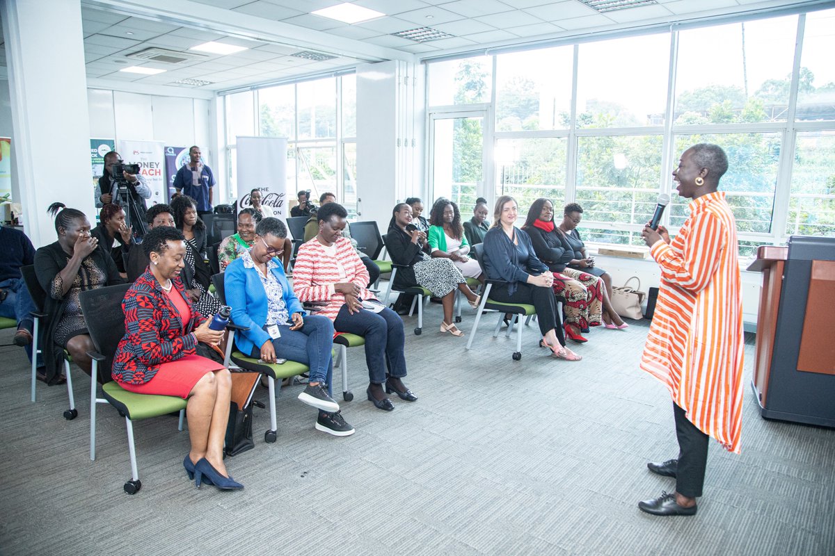 WIAPhilanthropy's tweet photo. 📸 Back to images of the 4-day-#bootcamp of the #JAMIIFemmes program in Nairobi, #Kenya! 🇰🇪 @HonorisUni @TouchbyInTouch @DeloitteFrance https://t.co/W5HzwGtFZM