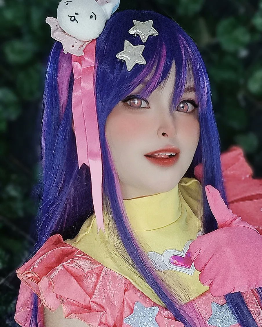 LynNilya's tweet photo. 𝑨𝒊 𝑯𝒐𝒔𝒉𝒊𝒏𝒐 💜💞✨
Ya llegó este hermoso cosplay y lo voy a estrenar este 15 de Julio, en la Fun Convention que estará llevando a acabo en @EXPOREFORMA .
Que emoción ! 
Los veo ahí 😋?

#AiHoshino #cosplay #cosplayergirl #animegirl #cosplayer #manga #cute #kawaii https://t.co/ZX4LKtG0eU
