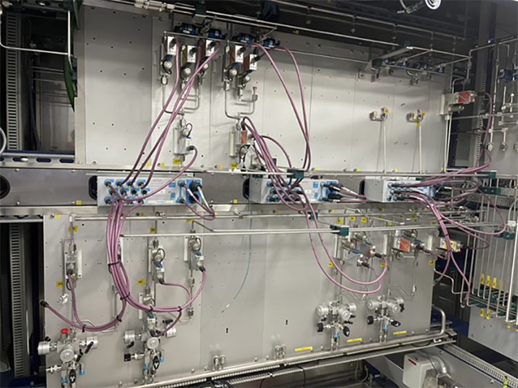 ProcesSolutions's tweet image. Stable, accurate #GasFlow control is critical in processes such as #ChemicalVaporDeposition to manufacture uniform, high quality materials such as LEDs. Also, a fast responding #FlowController is important. #MOCVD #CVD #Bronkhorst #LEDmanufacturing #Flow
zurl.co/Wkhi
