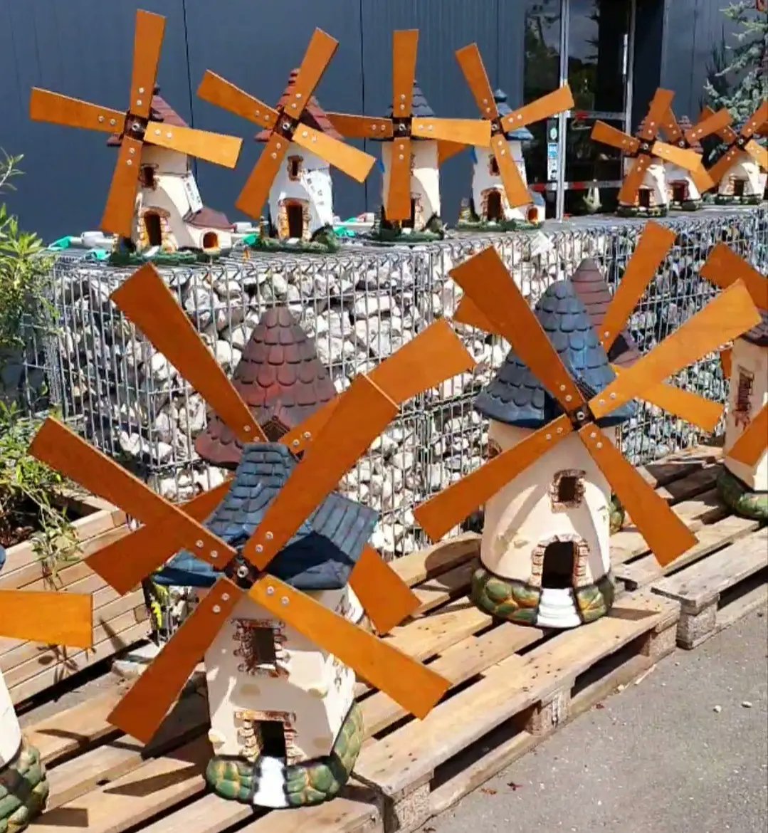 Nouveau produit Moulins peint à la main de fabrication artisanale Normande dans votre Jardinerie <a href="/CapVegetal/">Jardinerie CAP VEGETAL</a> de Lieurey 🤩