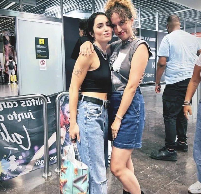 lalinoticias1's tweet photo. πΈ|| #LaliConFans π
#lali #laliesposito @lalioficial https://t.co/4k0q6eB7Is