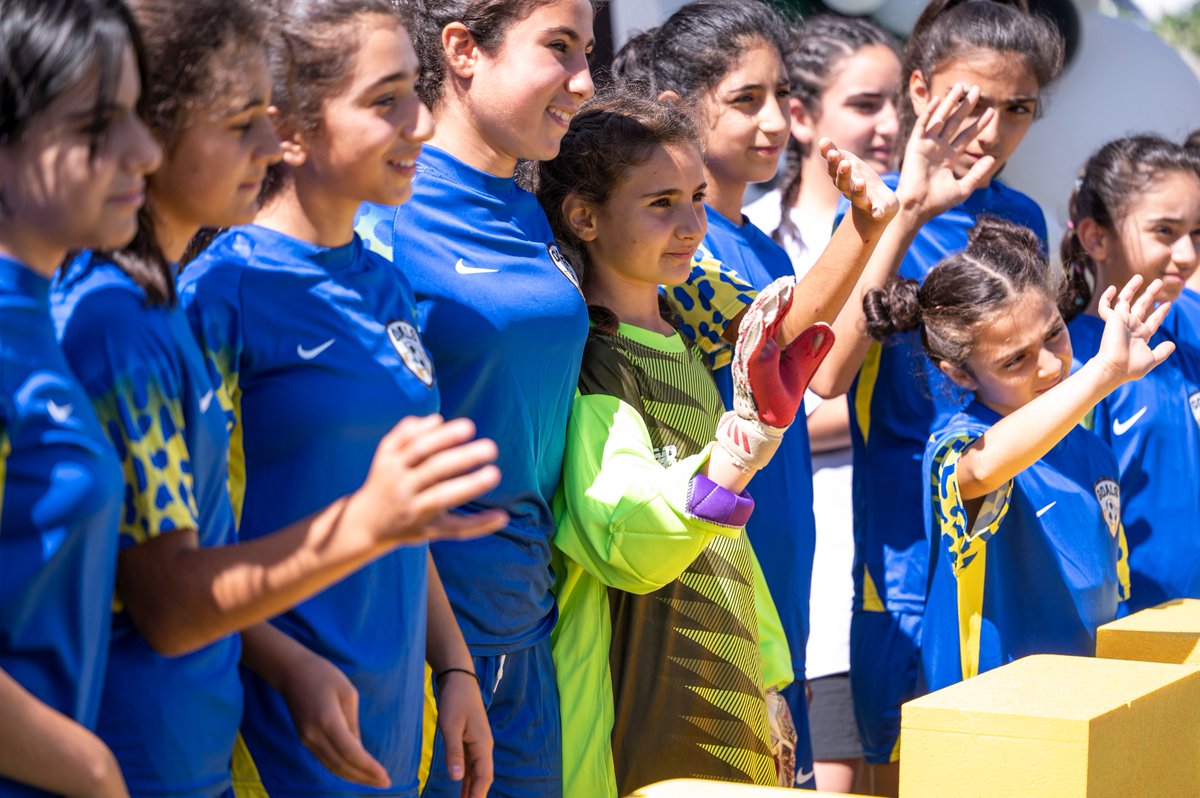 Witness the transformative power of sports as we celebrate the strength, determination, and achievements of these inspiring girls. goalsarmenia.org/stories-and-ne…