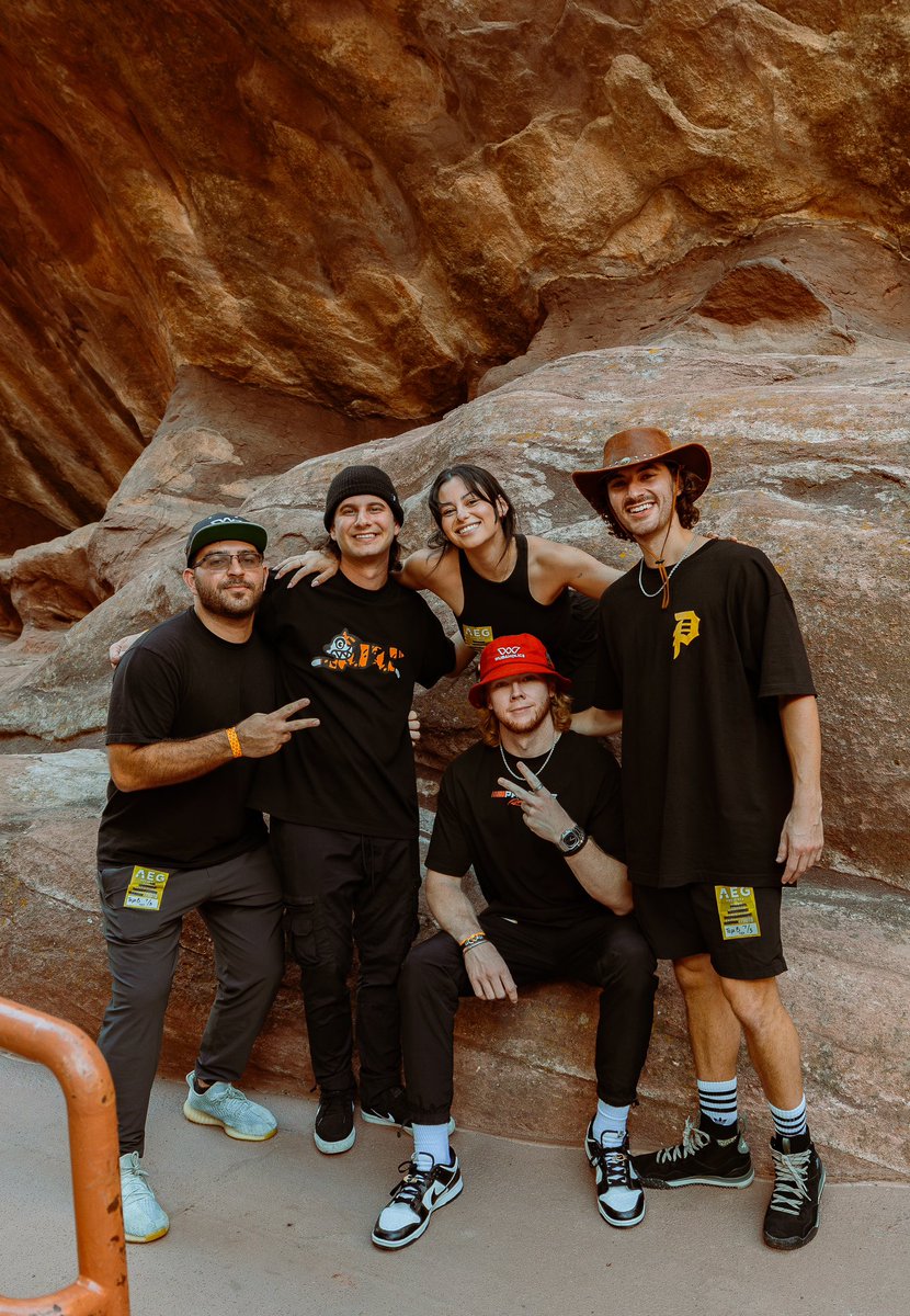 Tapebbeats's tweet image. Deadrocks was one of the coolest things I’ve ever experience, can’t thank @deadbeats n @zedsdead enough for having us ❤️