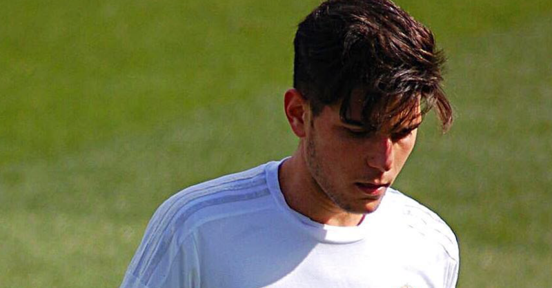 relevo's tweet photo. ❤️‍🩹 La historia de superación de Cedenilla.

El excanterano del Real Madrid se sincera tras años de silencio y superar un cáncer con tan solo 15 años.

 💬 "El club me salvó la vida".