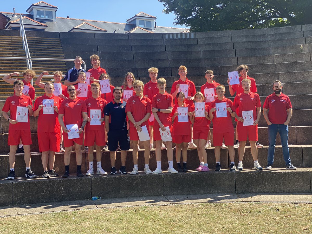 From Cardiff to Swansea! That’s a wrap on our @PrincesTrustWal Get into Lifeguarding ~ in partnership with @FreedomSwansea I present to you our newly qualified lifeguards 🏊‍♂️ Best way to step into the weekend for a breather for the our big event next week 🤩🙌