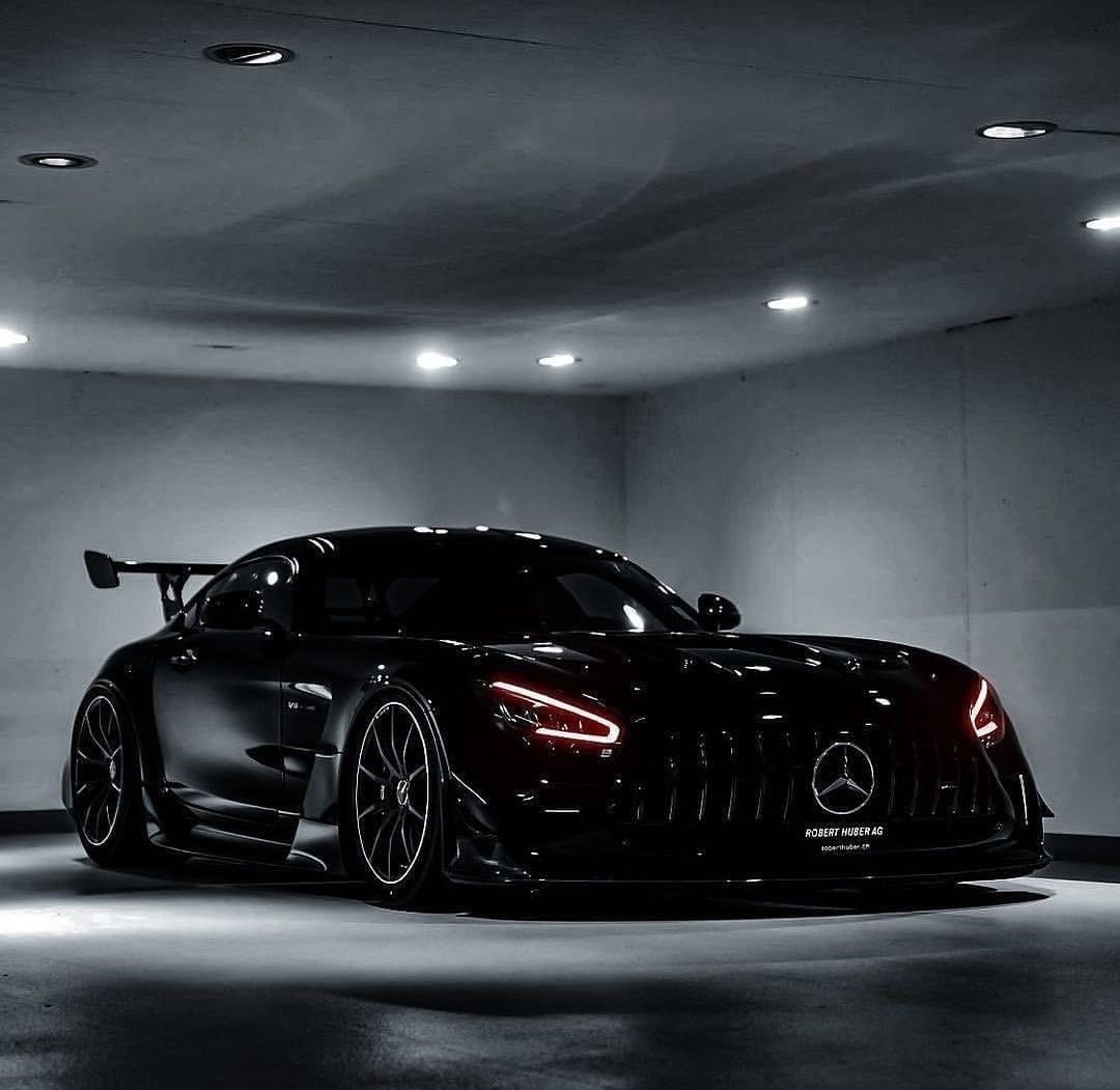 WorldWideCarsTM's tweet photo. Mercedes-AMG GTR ⚫️ https://t.co/8xQL9sYpoQ