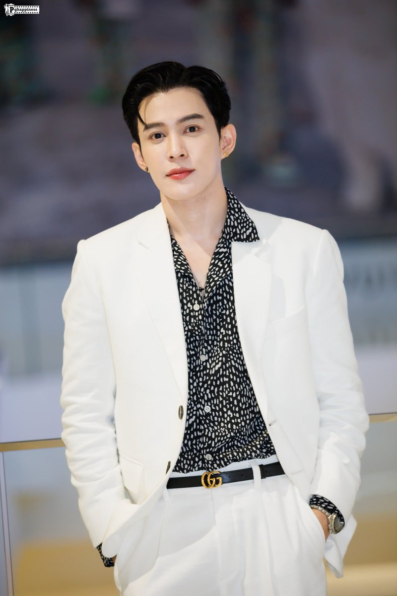 pongboytwo's tweet image. ขอบคุณมากนะ
#KIESLECT 
#KIESLECT_TH 
#TodPrannapong 
#nupongphoto