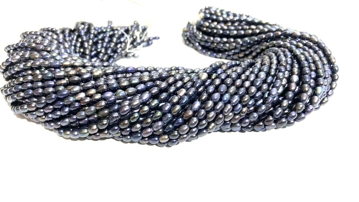 BeadsBeaute's tweet photo. Excited to share the latest addition to my #etsy shop: Natural Freshwater Pearl Oval Beads Black Pearl Beads Freshwater Pearl Beads Pearl Jewelry Beads Pearl Smooth Beads Wholesale Beads. https://t.co/SkC6h0WCxI #black #oval #jewellerymaking #pearlshell #centerdrilled https://t.co/qiKeSgNlar