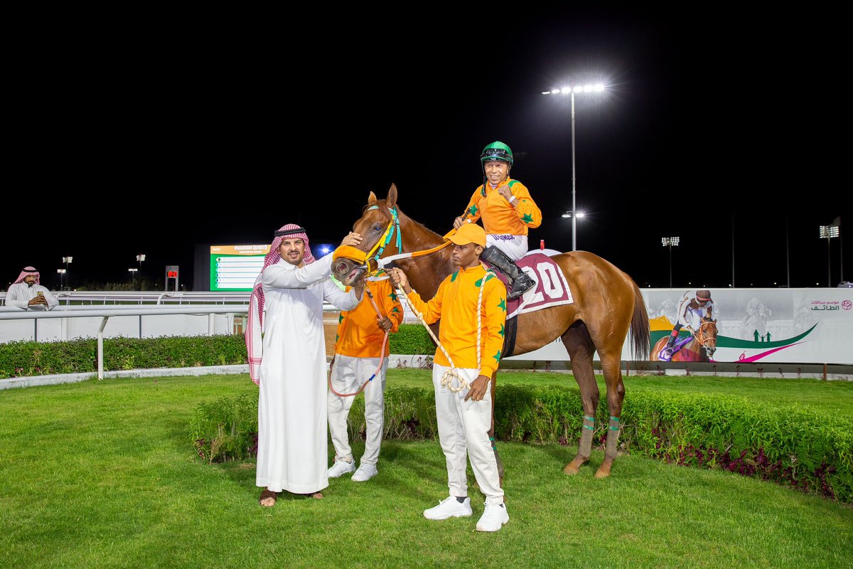 JockeyClubSA_EN's tweet photo. Two for the Wigman! ✌️

🥇 SATI (Gormley) breaks his maiden in style in R8 for Sultan Abdulrahman M.Alammaj. 

#TaifSeason | #SaudiRacing https://t.co/Z0KRziDKOn