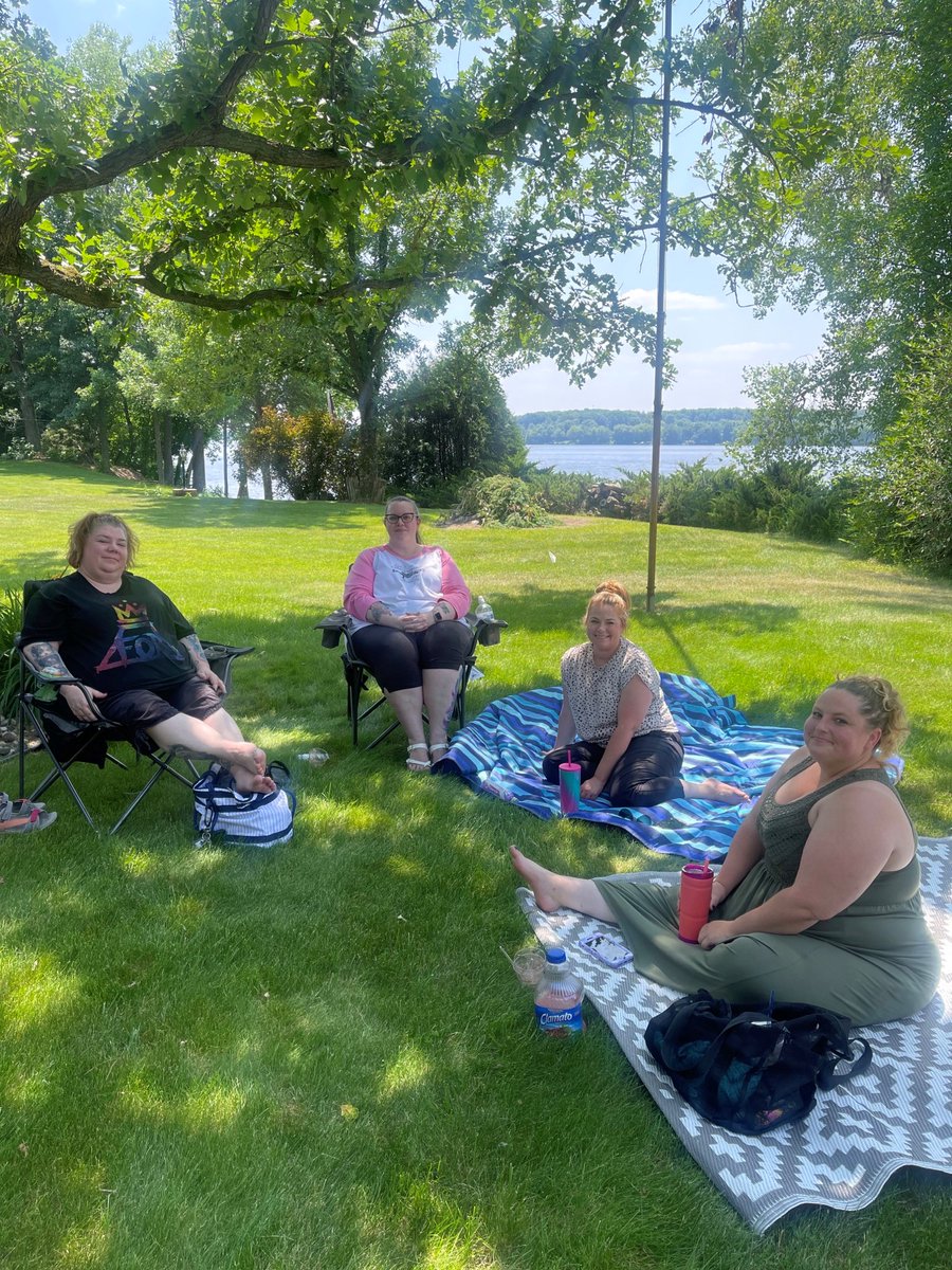MapleRidgeFarms's tweet photo. Summer is here! βοΈ
To celebrate the official arrival of summer, our Ridger crew enjoyed a beautiful afternoon of team building, connecting and fun in the sun. We dined outside, took a dip in the lake and competed in some serious games of Jenga. π§΅ (1/2) #promofam https://t.co/lrdpQLrJYW