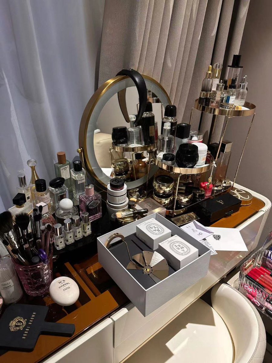 MastersBrake's tweet photo. These are the property of women alone,💋💋 https://t.co/0GzUrqdoOc