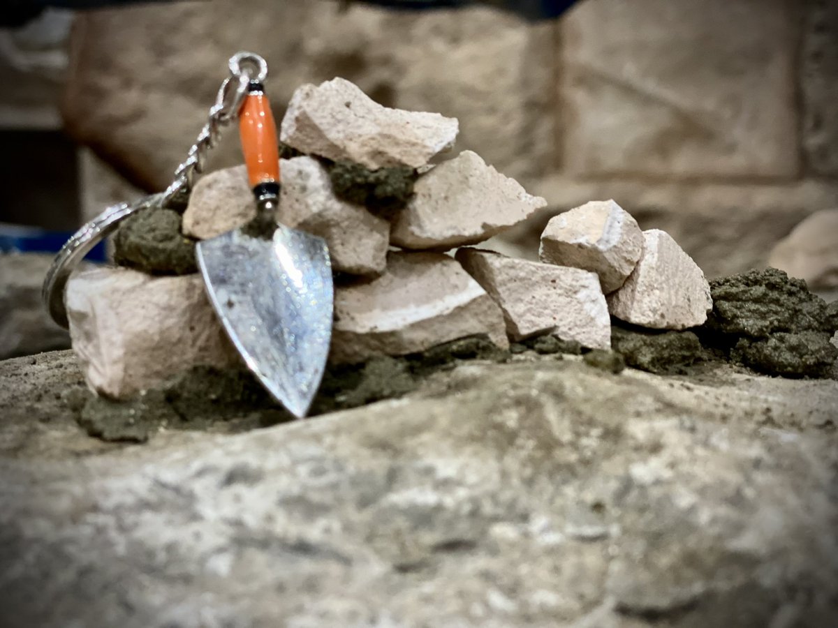 tinytradetools's tweet image. Perfect showpiece for your skills .. be proud #bricklaying #building #trowel 

tinytradetools.com