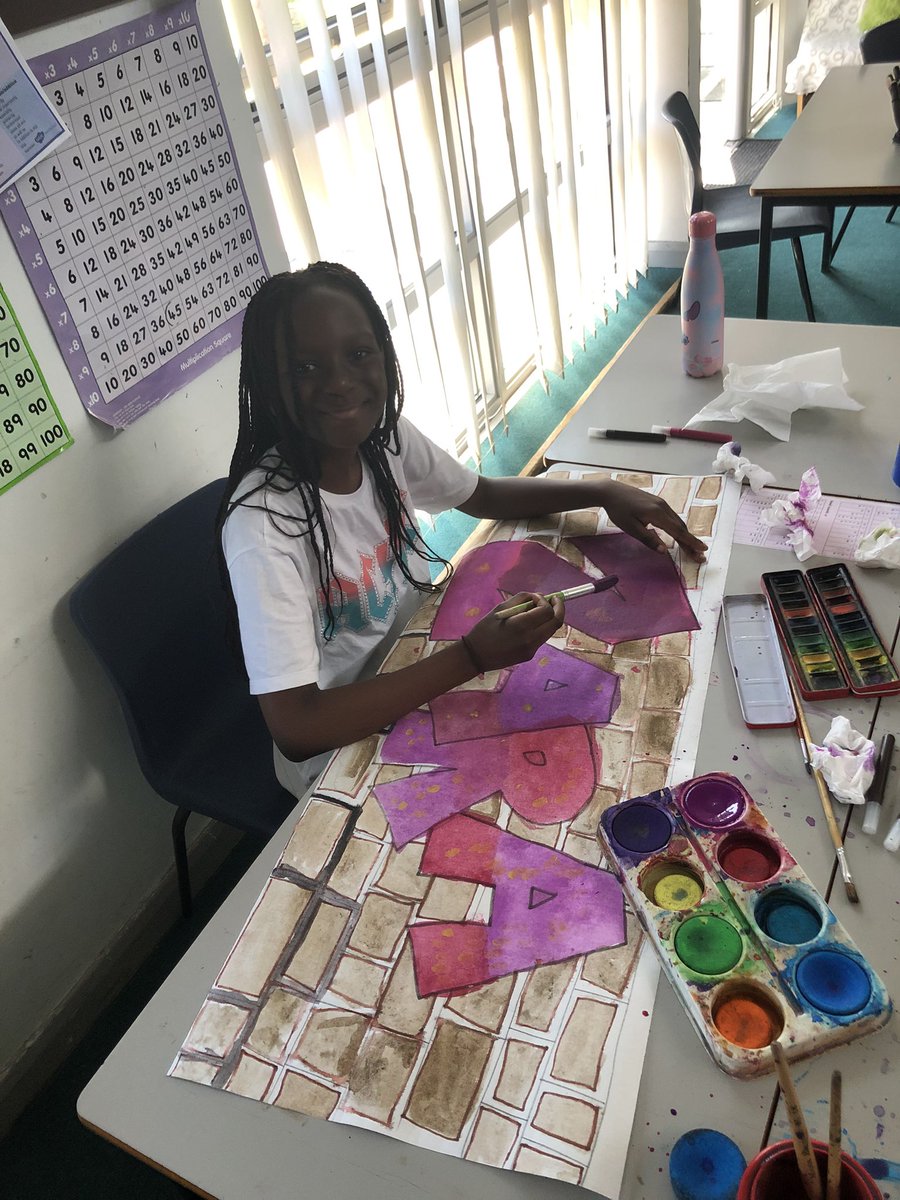 Mrs Small tweet media