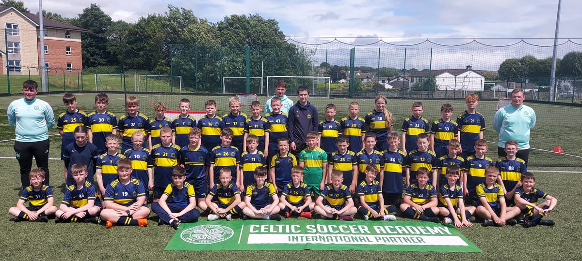 CelticSocAcad's tweet photo. 🍀🇮🇪 Our time in Derry comes to an end….

It was a week to remember. Thank you so much to all the families and players involved in our coaching camp this week! 💚

Dates in the diary in 2024 for #TeamTours in 🏴󠁧󠁢󠁳󠁣󠁴󠁿 and much more for @DonBoscosFc players and coaches! 

#CelticFC 🍀 https://t.co/2FiSWKyXsL