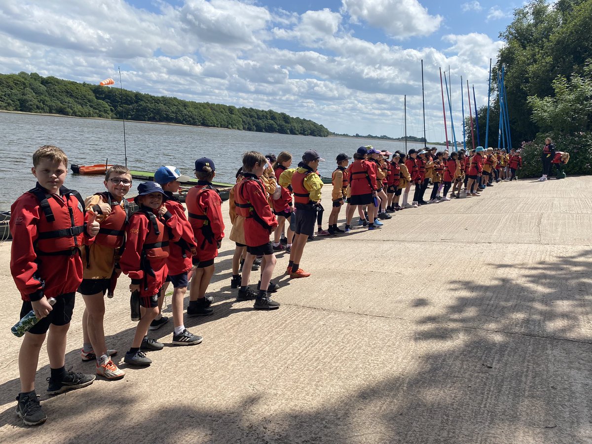 TyntesfieldPB's tweet photo. Getting ready for canoeing! https://t.co/sp9tUjoV3t