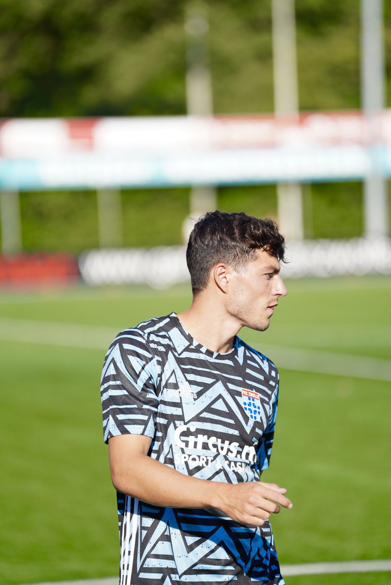 PECZwolle's tweet photo. Heating up! 🔥
#berpec #peczwolle https://t.co/g4N7lcjGWx