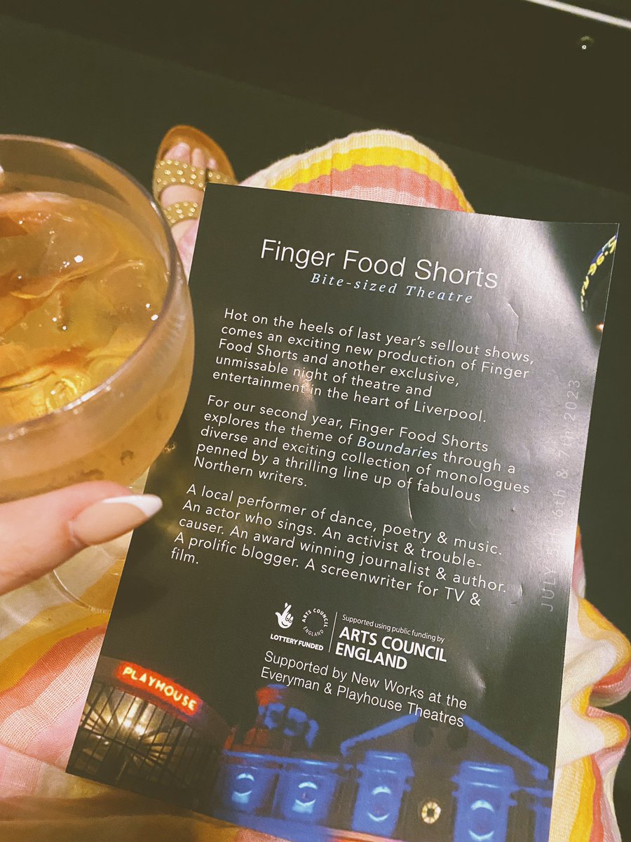 Fab solo date supporting my lovely friend <a href="/rhymeswithruler/">Soulla</a> who has created something quite wonderful with <a href="/FingerFoodShort/">Finger Food Shorts</a>. Round 2 was fantastic! Congrats to all writers, cast and crew.