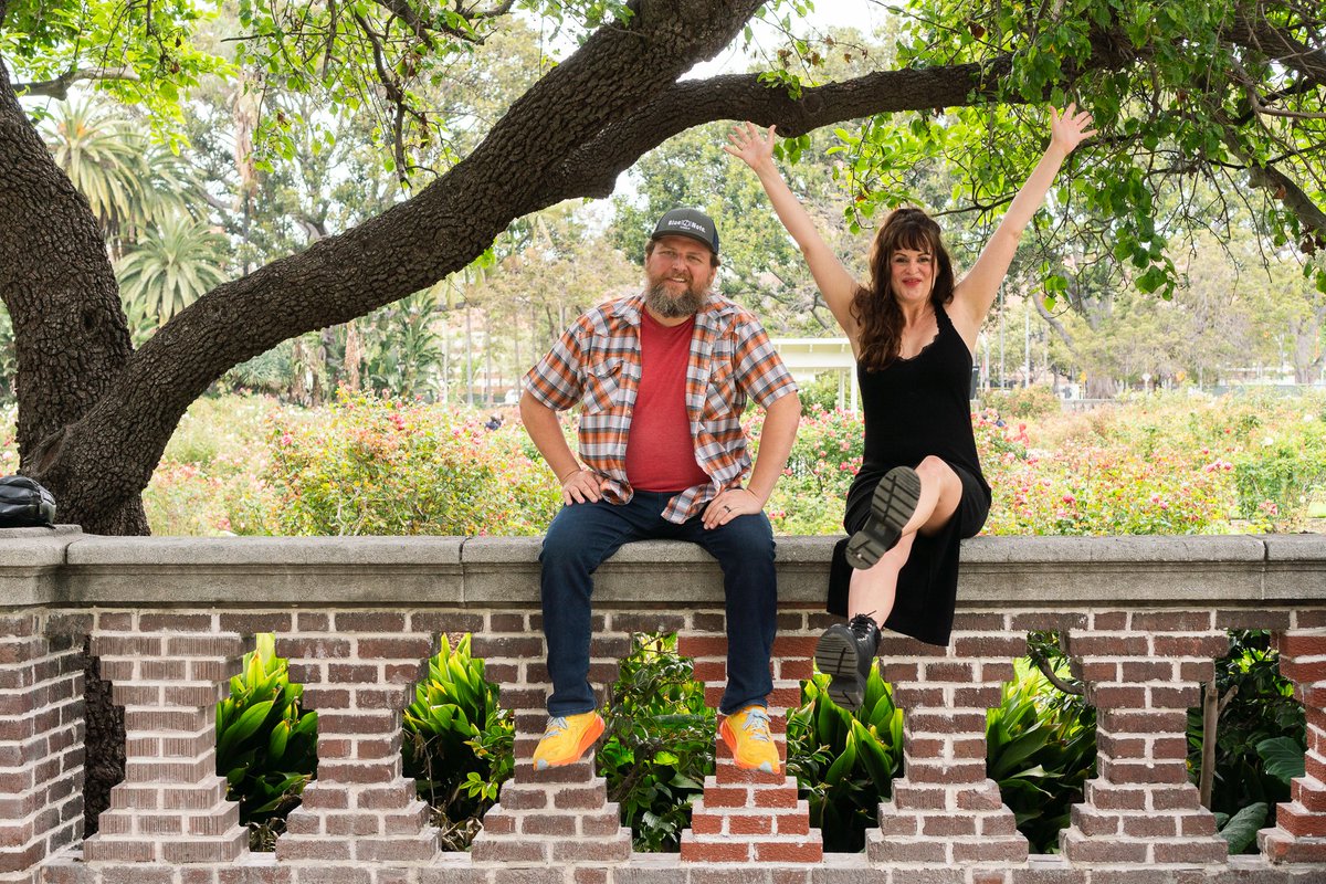On the @brightersidelpn this week @ambersmelson &amp; Ed Larson are talking all things Summer Fun. Do you like waterparks, potato salad, &amp; big blunts? We bet you do, so come hang w/ the sunniest humans on Earth! lastpodcastnetwork.com/the-brighter-s…
