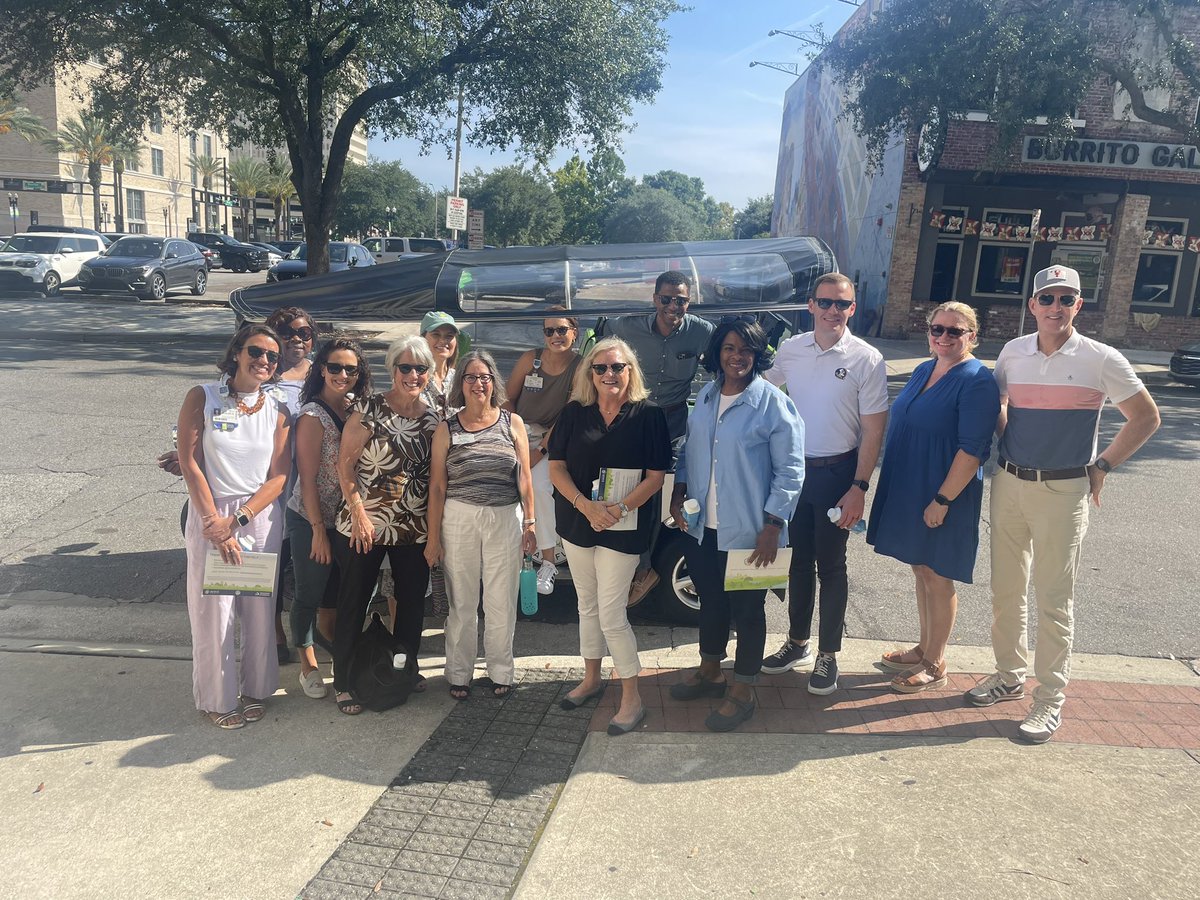 Katie Ensign tweet media