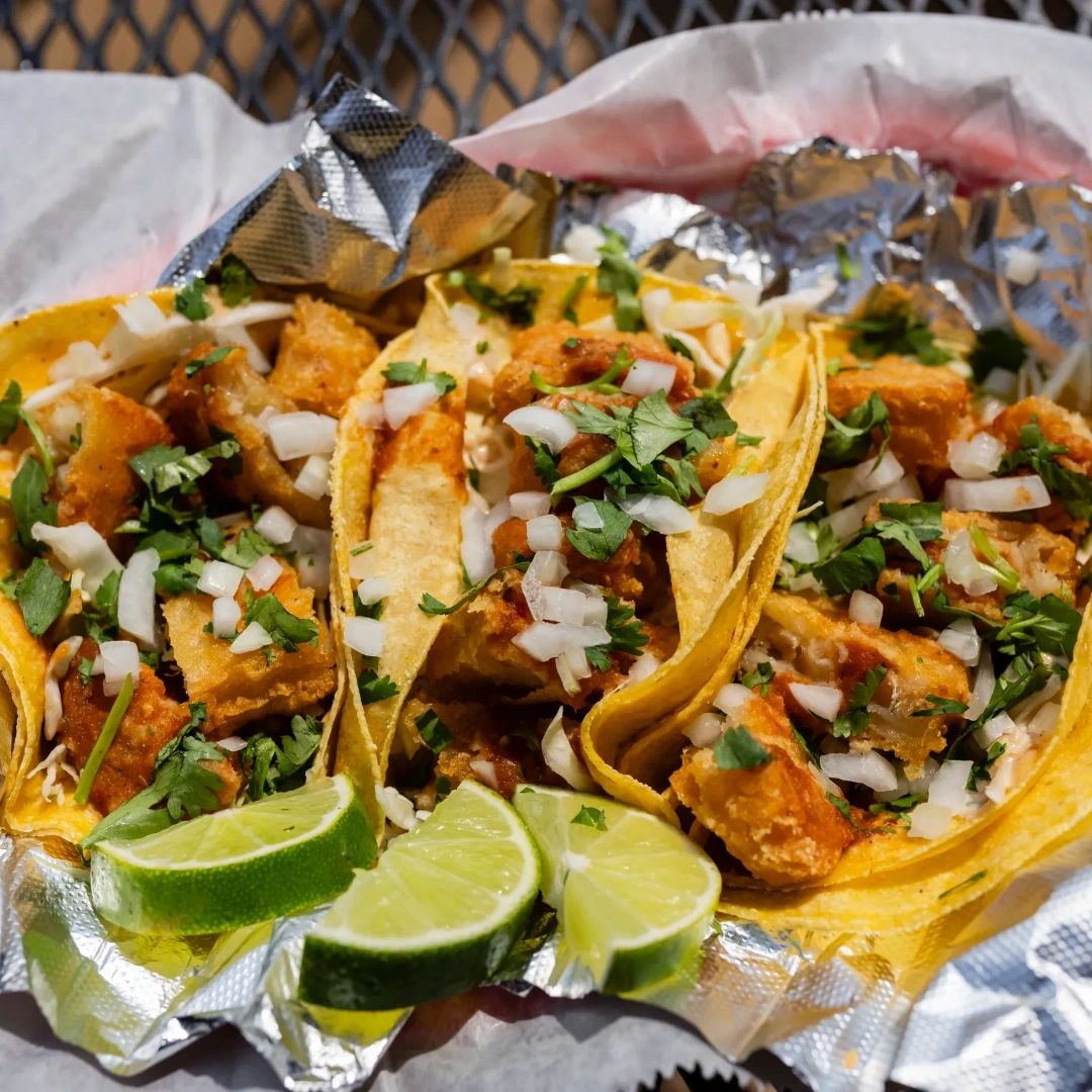 BCBurritoLR's tweet photo. The best tacos around can be found right here at #BlueCoastBurrito. https://t.co/HvC0ydw7YB