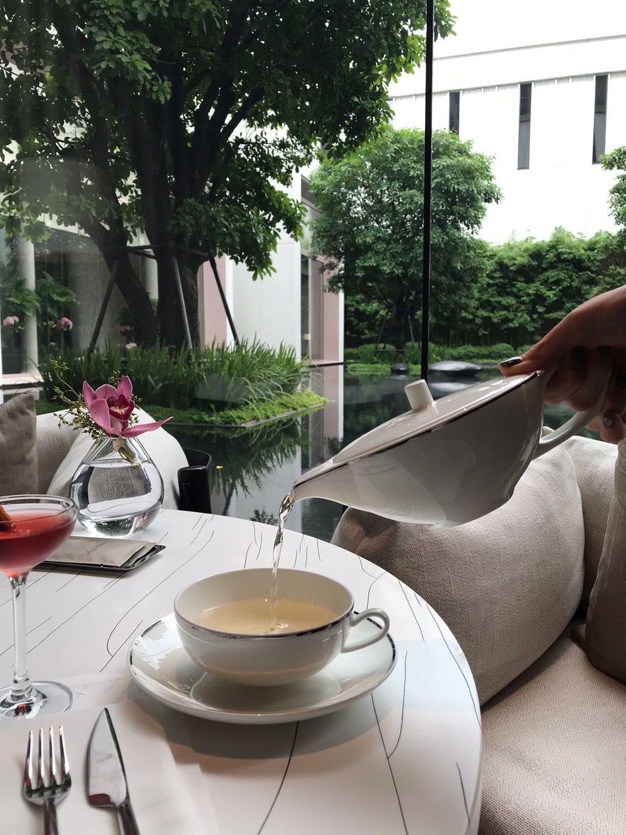 asd1478087's tweet photo. Afternoon tea with both appearance and taste.😘 https://t.co/7stoVtiq5X