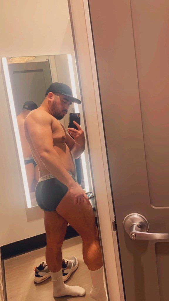Sleazy_Daddy's tweet photo. Shorty 🤌🏼 https://t.co/TKC2O0ORPc