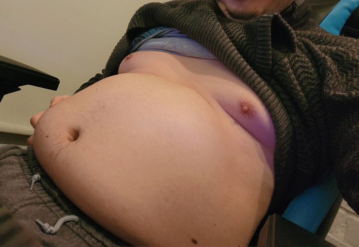 YourFurryGainer's tweet photo. 🐷🐷🐷 https://t.co/03UT2uGgFo