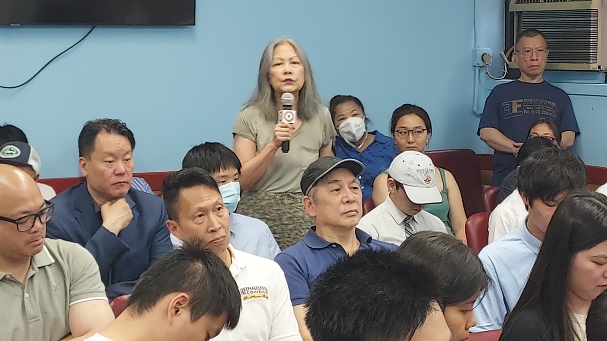 #Chinatown/Little Italy stakeholders are frustrated by the lack of communication from authorities during state and federal approvals for #congestionpricing. Urging <a href="/GovKathyHochul/">Governor Kathy Hochul</a> &amp; local reps <a href="/danielsgoldman/">Daniel Goldman</a> <a href="/graceleefornyc/">Grace Lee 李榮恩</a> <a href="/MarkLevineNYC/">Mark D. Levine</a> <a href="/BrianKavanaghNY/">NYS Senator Brian Kavanagh 卡范納</a> <a href="/ChrisMarteNYC/">Christopher Marte</a> to help!