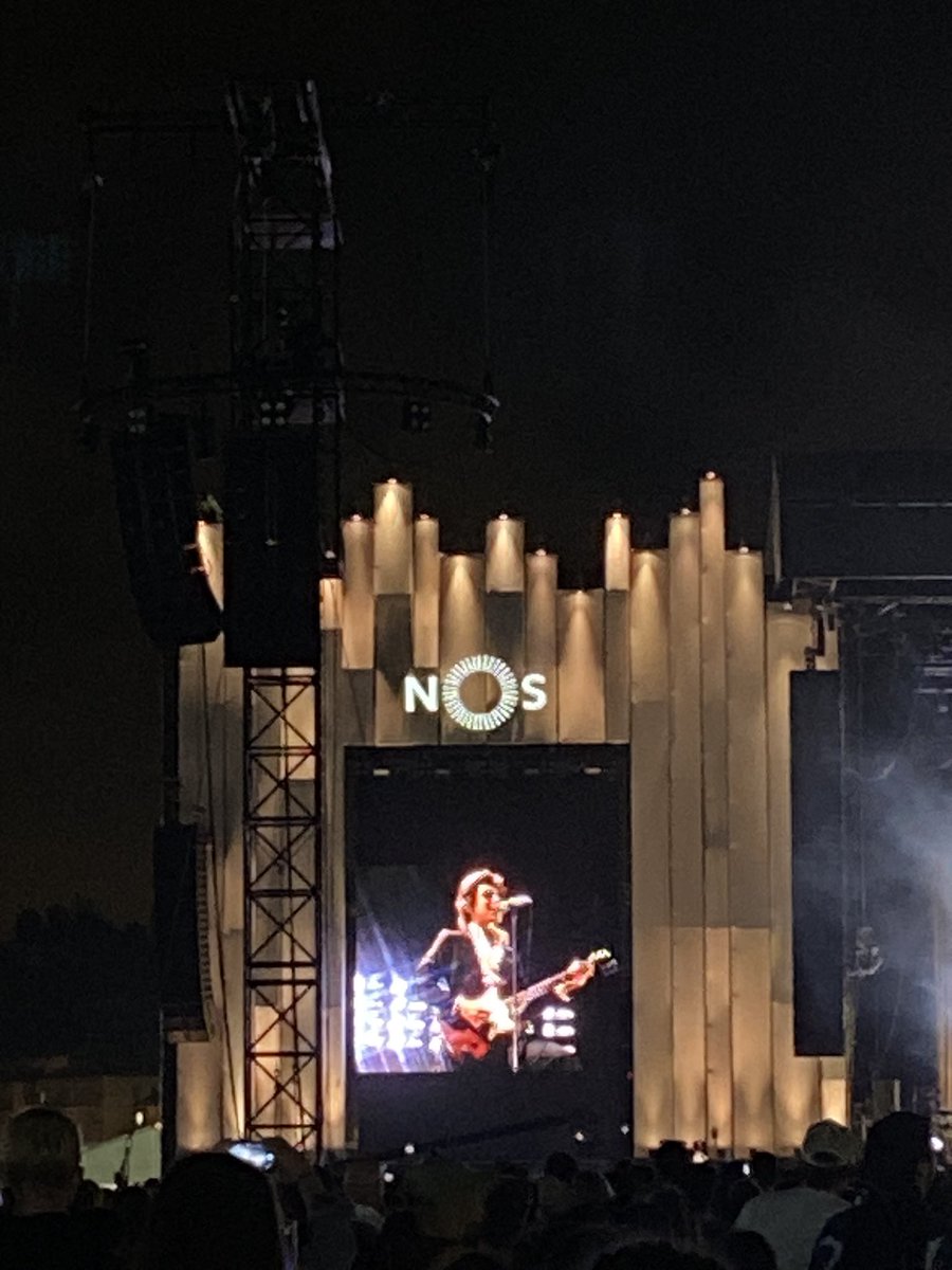 Muito boa a banda do Jorge Jesus