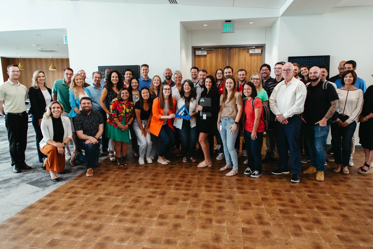 AIMInstituteOMA's tweet image. What a great turnout last night at the AIM Charity Happy Hour hosted by Carson Group! Thank you SO much to everyone who came out, supported, and donated to our cause:)
#GetIntoTech #AIM
