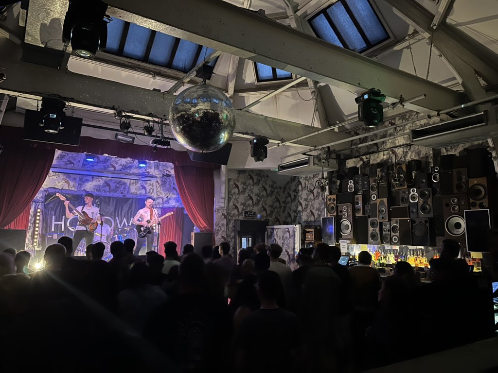 Fabulous night. Three great bands. Amazing venue. Grass roots is where it’s at folks! <a href="/DeafInstitute/">The Deaf Institute</a>