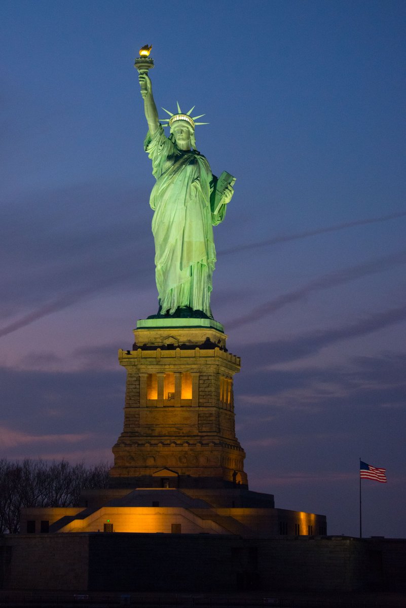 Mayors #GetStuffDone. 

Last month @USMayors promoted the work we're doing using Lifestyle Medicine and plant-based solutions to confront climate change and build a healthier city. 

Our work is a model for the nation. 

Read the full list of resolutions here: