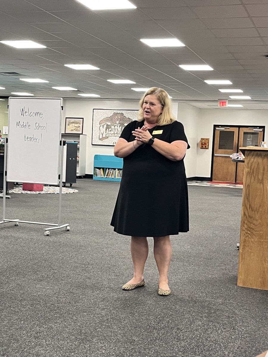 Kelley Warren tweet media