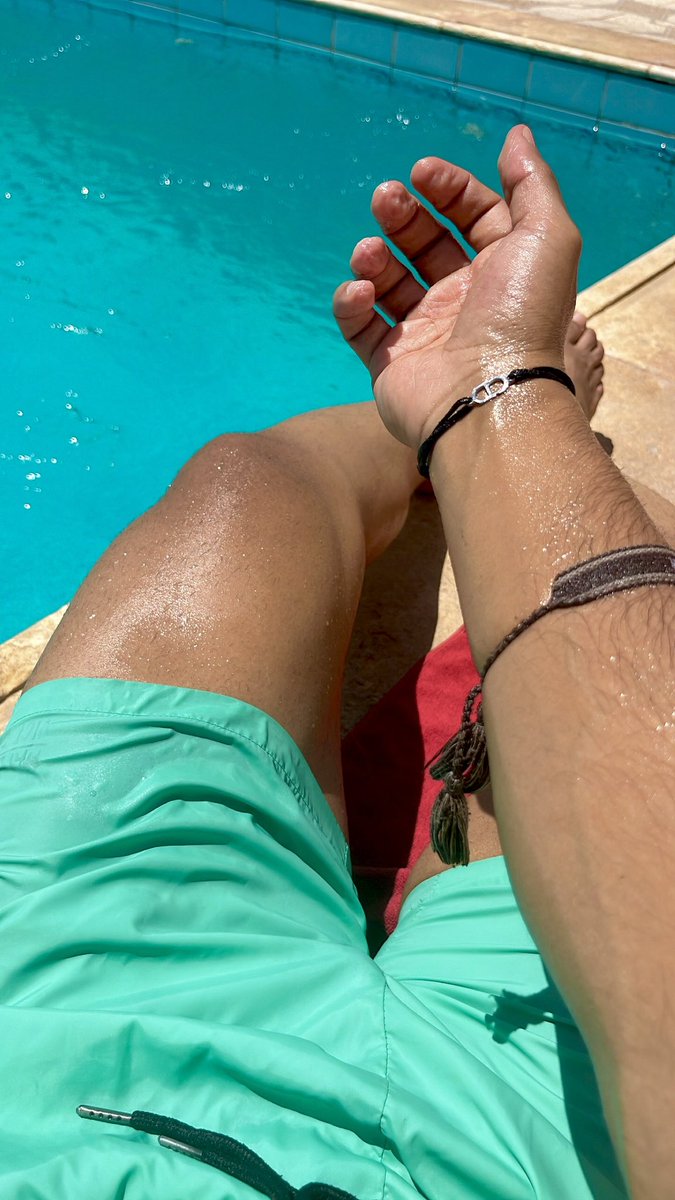 farisxfat's tweet photo. Summer Vibes ☀️ https://t.co/FvDH3O1qcl