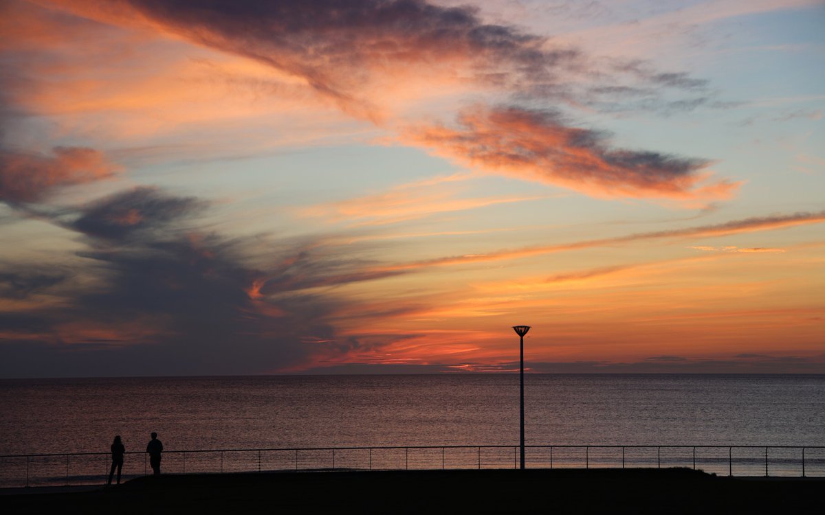 kanemokane's tweet image. Sunset tonight @bbcniweather @WeatherCee @Portmagical @VisitPortrush @LoveBallymena @CanonUKandIE