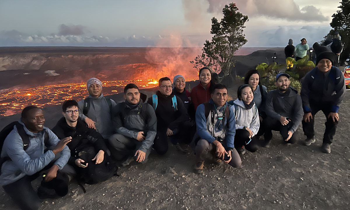 USGS Volcanoes🌋 on Twitter "Scientists from the Philippines, Indonesia