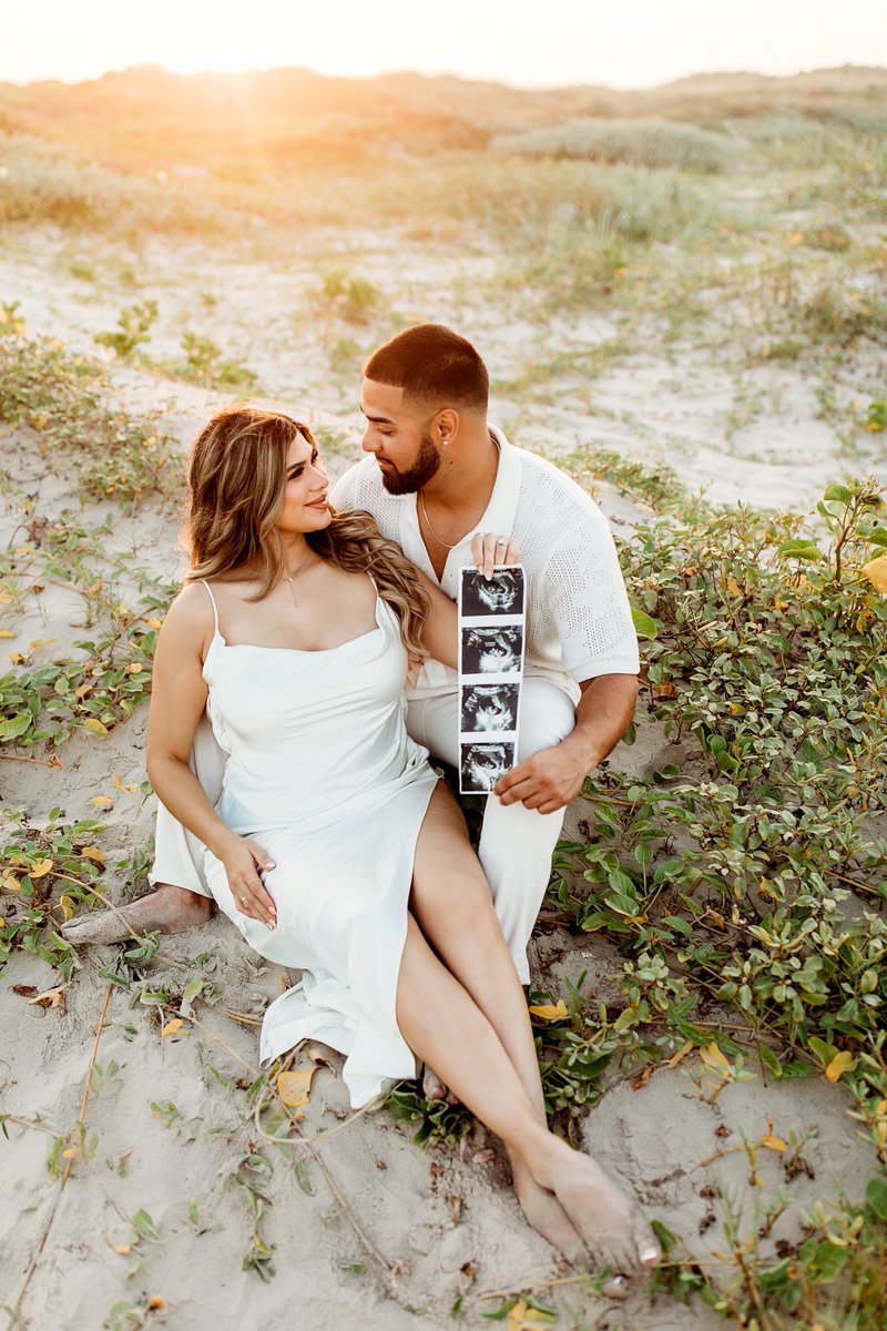 sourheartSam's tweet photo. Nvm, I remember the EXACT moment 💀🤰 🥲🫠 Baby Garcia coming December 2023! 🫶🏽 https://t.co/fvbpQdrMGk