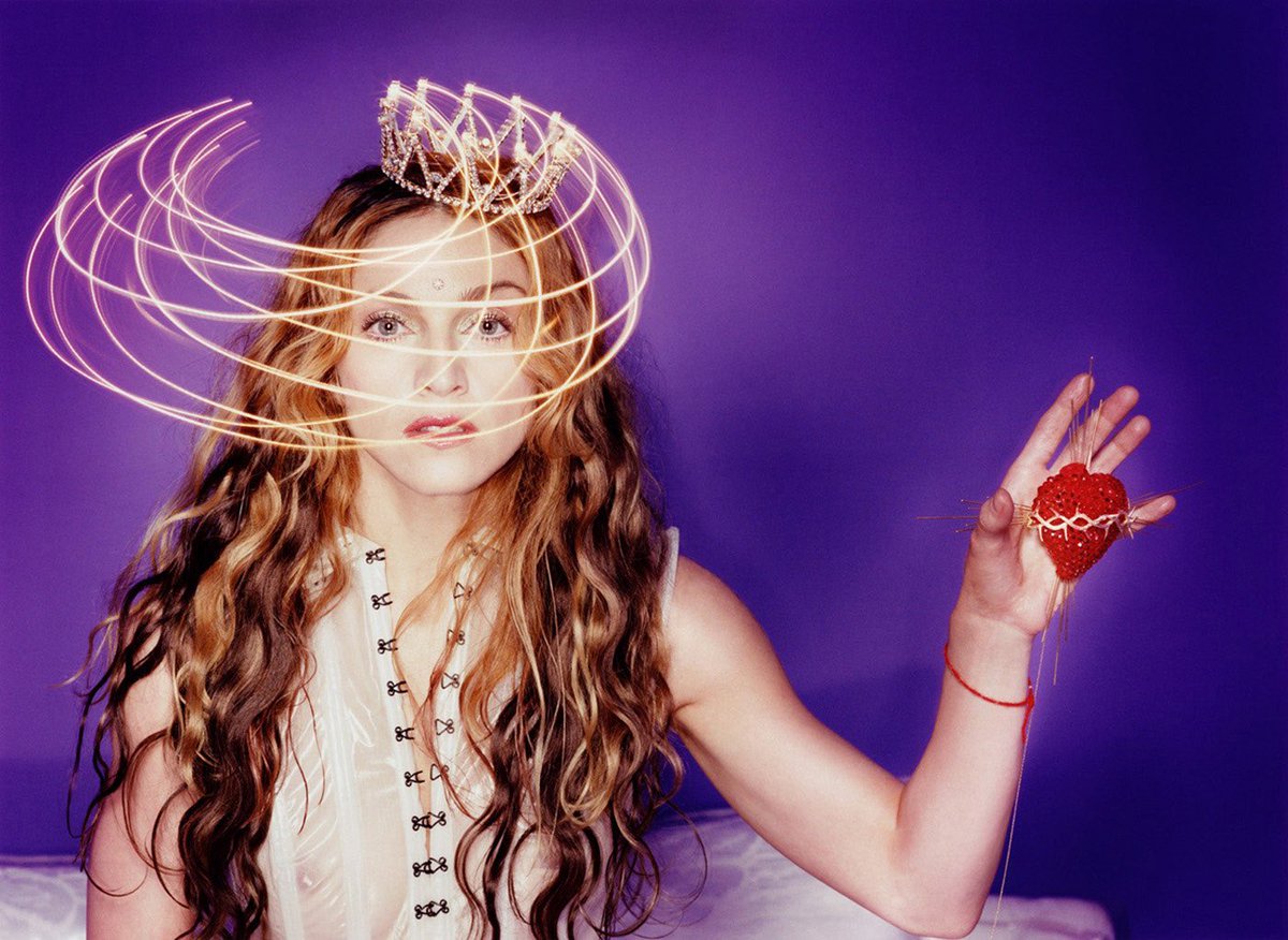 Madonnarchive's tweet photo. madonna for ‘rolling stone’ magazine (1998) ph. david lachapelle https://t.co/XbRtp6SAhQ