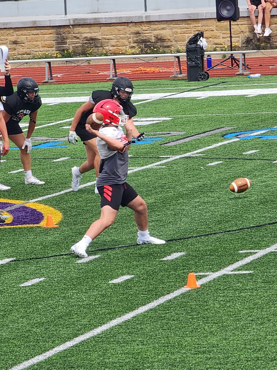 Pacelli Football tweet media
