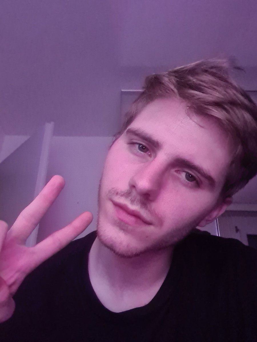 PaceOfGods tweet media