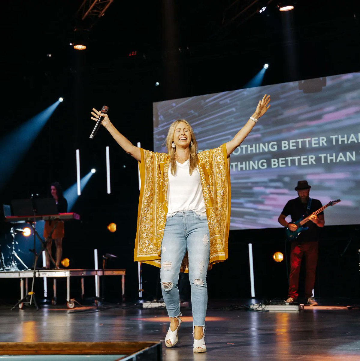 Lakeland Community Church tweet media