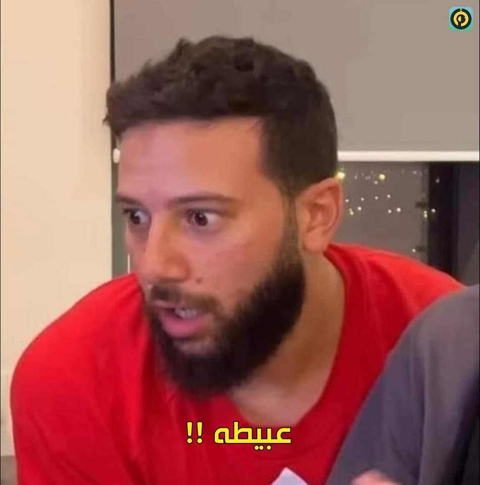 Alaamobasher5's tweet photo. اخواتي يتخانقوا مع بعض وحد فيهم بيقول هو إنت فاكرني زي أختك العبيطه اللى جوا هسكتلك https://t.co/9rbSGbIO5s