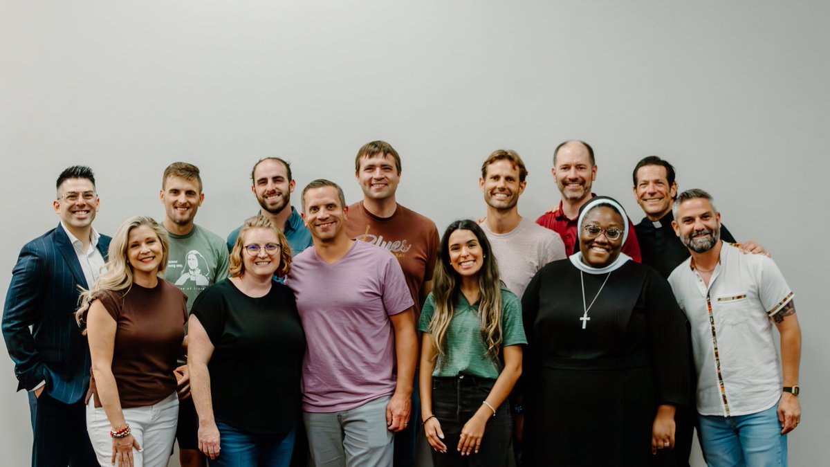 There's a great team leading us to find REFUGE this weekend! #steubystl #catholicstl
steubystl365.com/week-1-speakin…

<a href="/ennie4/">Ennie Hickman</a> <a href="/KHuelsing/">Kyle Huelsing</a> <a href="/frmikeschmitz/">fathermikeschmitz</a> <a href="/SJOSEPHINE_CSFN/">Sr. Josephine Garrett</a> <a href="/Bernal_DJ/">DJ Bernal</a>