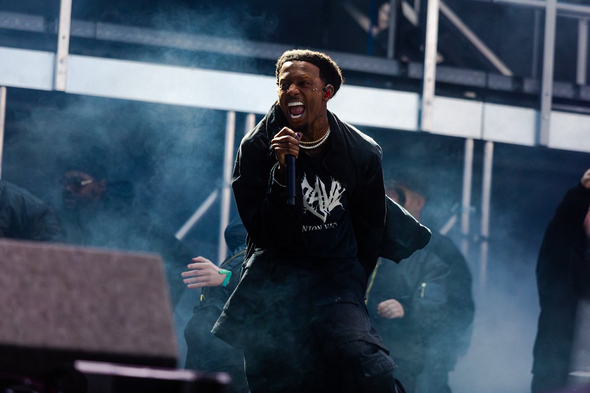 Wireless Festival tweet media