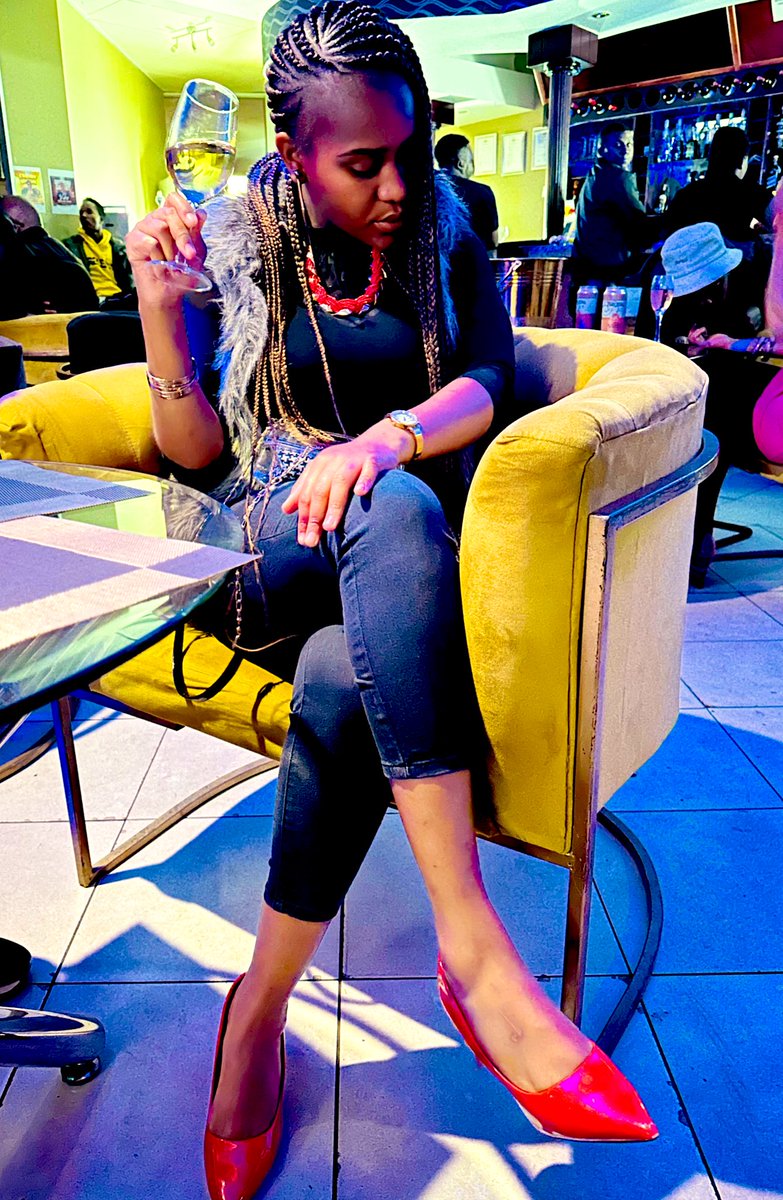 SparklinBeee's tweet photo. #BirthdayMonth #JulyBabe🎂🥂🎉🎉 https://t.co/VzOCDEwZZ7