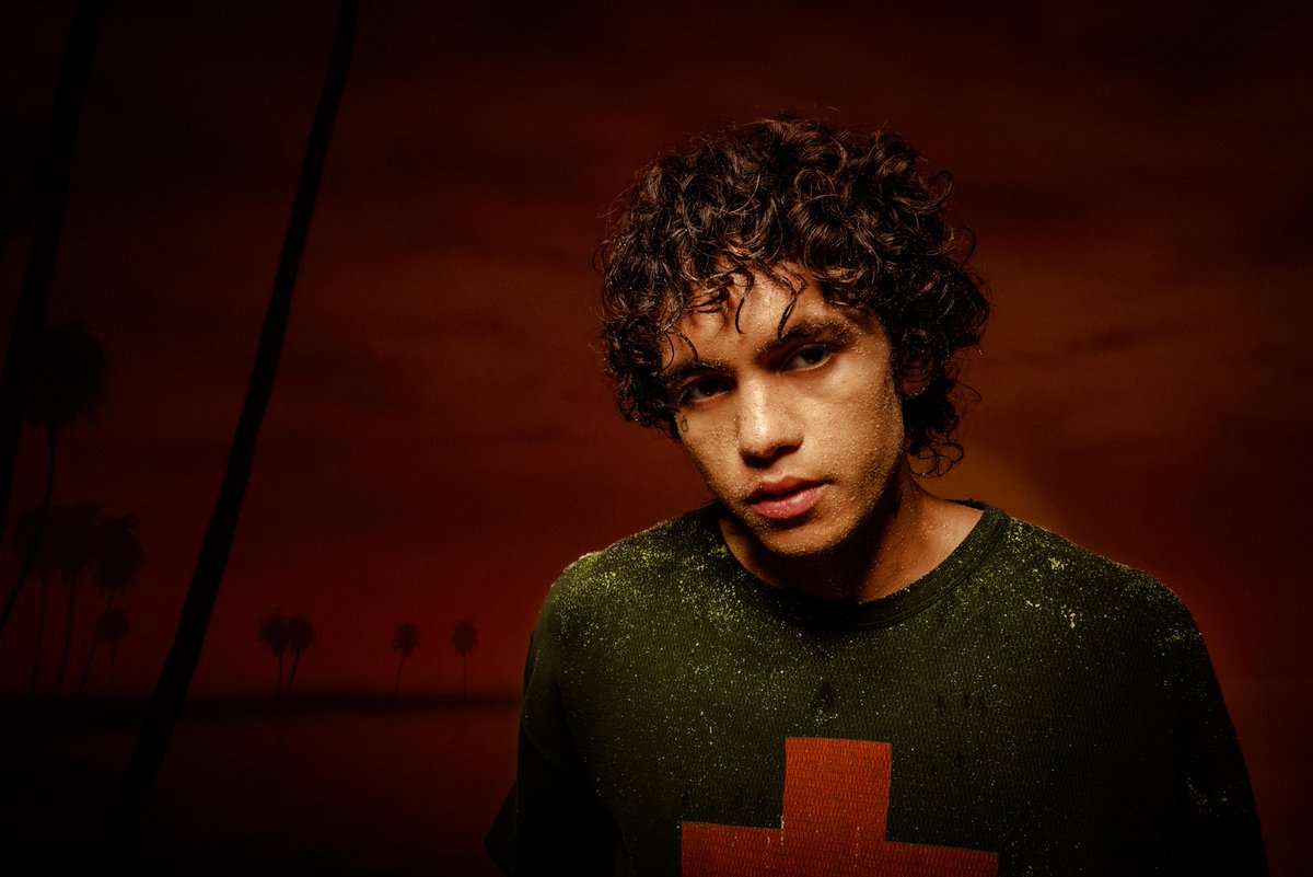Spotify's tweet photo. It's not summer until #DominicFike arrives. New album Sunburn out now. ☀️ https://t.co/p8o4WAmN3y https://t.co/plqhfBqK5N
