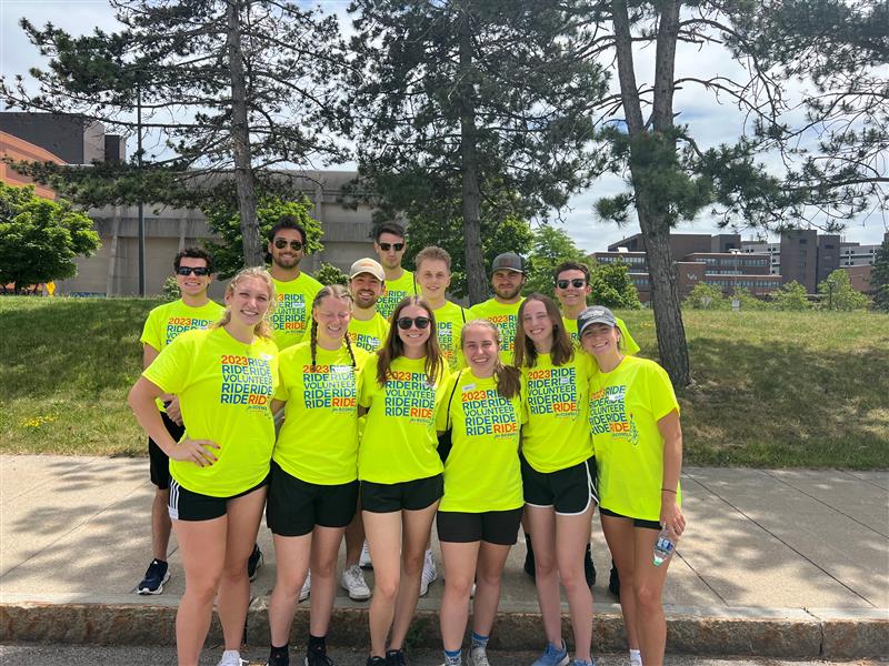 FreedMaxick's tweet photo. Thatβs a wrap π for our first round of MAX Interns who spent their last few weeks volunteering at FeedMore WNY and Ride for Roswell, taking in a client tour with the Buffalo Sabres and sharing their experiences as a part of the Freed Team this Summer.
#MAXInterns #FreetoThrive https://t.co/BkdASNtJyU