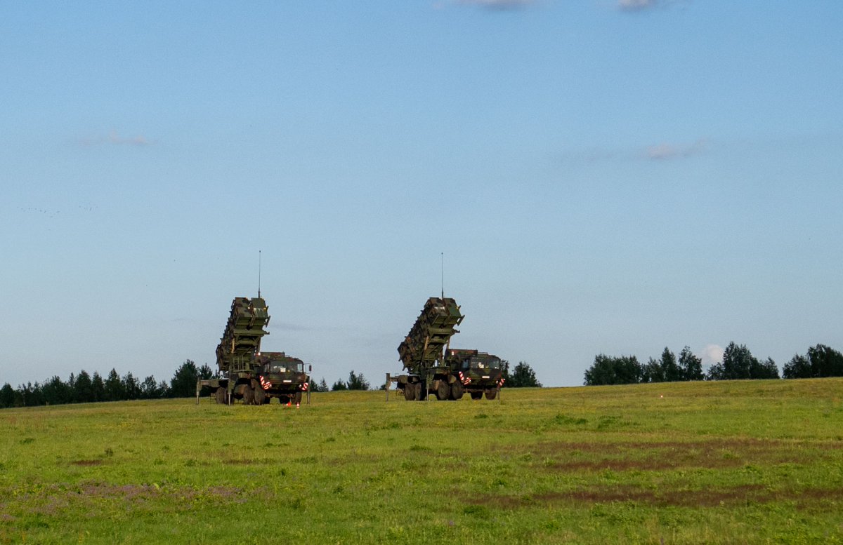Gitanas Nausฤda (@gitanasnauseda) on Twitter photo โPatriotโ air defence system is already deployed in Vilnius.
Thank you, @Bundeskanzler Olaf Scholz, <a href="/BMVg_Bundeswehr/">Verteidigungsministerium</a> and all our friends from Germany for keeping #NATO allies and partners safe!
Lithuania is ready for the #VilniusSummit! โPatriotโ air defence system is already deployed in Vilnius.
Thank you, @Bundeskanzler Olaf Scholz, <a href="/BMVg_Bundeswehr/">Verteidigungsministerium</a> and all our friends from Germany for keeping #NATO allies and partners safe!
Lithuania is ready for the #VilniusSummit!