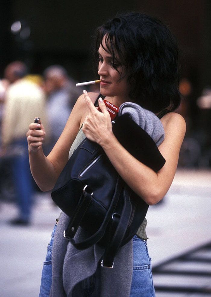 TheCinesthetic's tweet photo. Winona Ryder, 1997 https://t.co/Y6NQkc6X9X