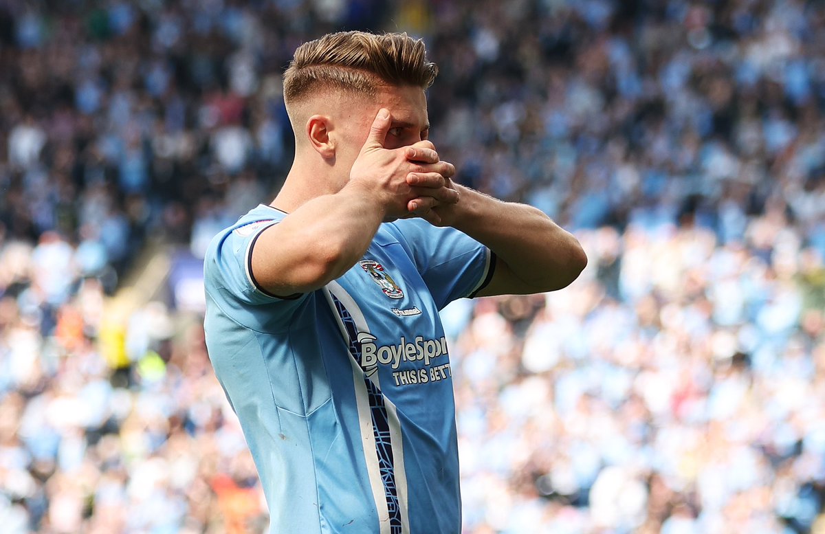 Understand Sporting and Coventry have now reached verbal agreement on €24m fee for Viktor Gyökeres, here we go! 🟢🦁🇸🇪 #transfers

Just payment terms and installments structure are left then documents will be signed. Huge one for Sporting as many clubs wanted Gyökeres.